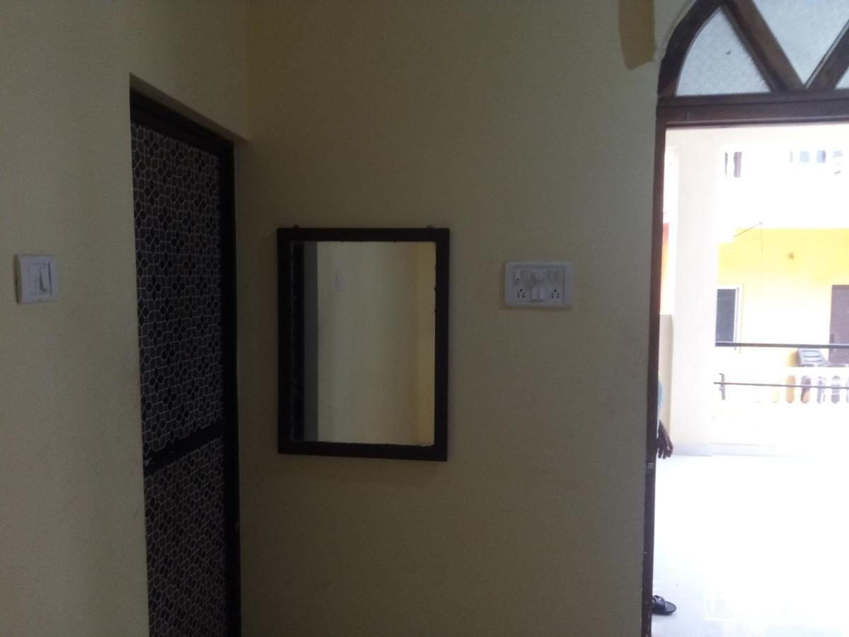 Arambol Residensea Hostel Bagian luar foto